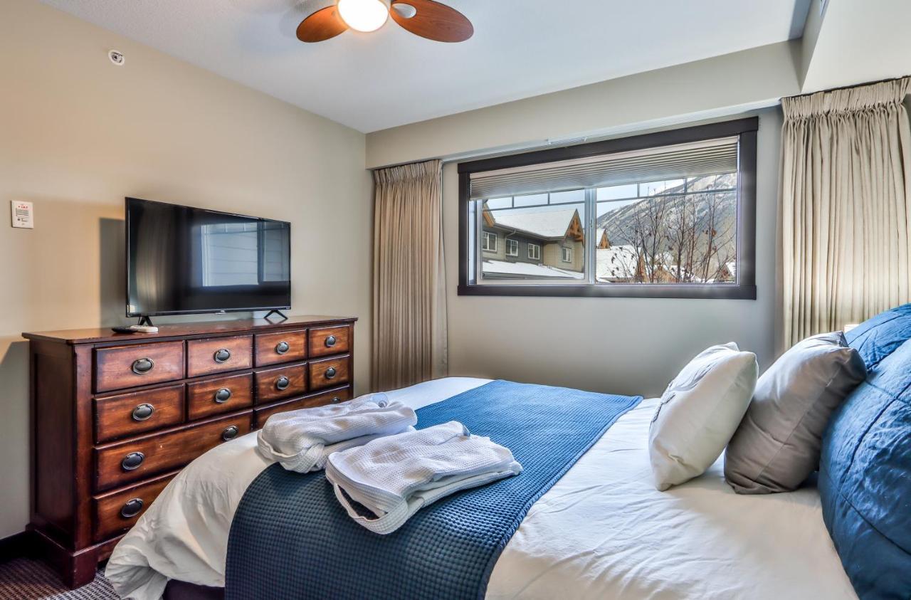 Fenwick Vacation Rentals - Scenic 1 Bedroom Plus Den, Pet Friendly Dead Mans Flats Екстер'єр фото